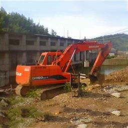 中機(jī)挖掘機(jī)出租 管道吊裝平土綠化市政自來(lái)水工程挖機(jī)出租